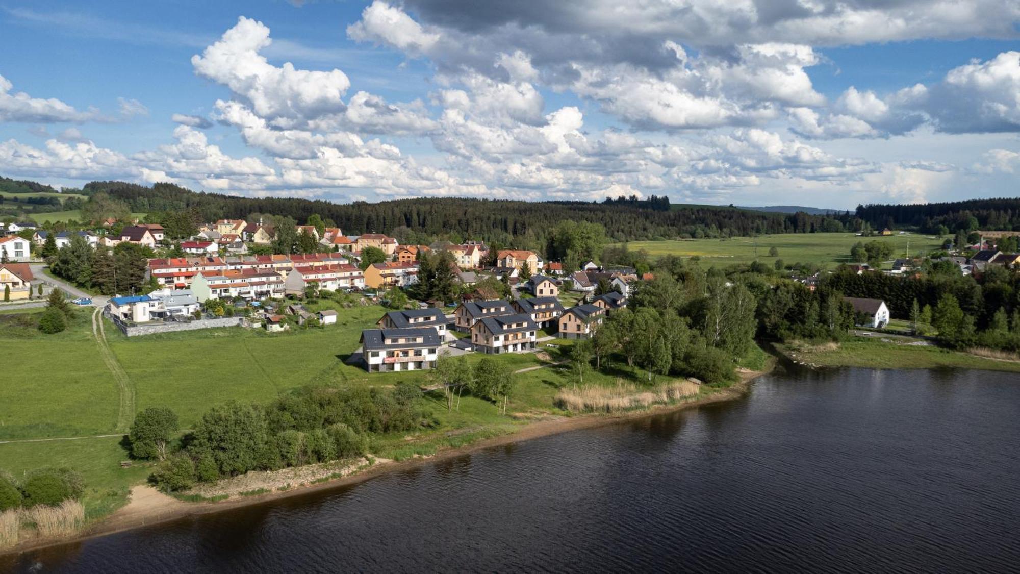 Resort Male Lipno Černá v Pošumaví Zewnętrze zdjęcie